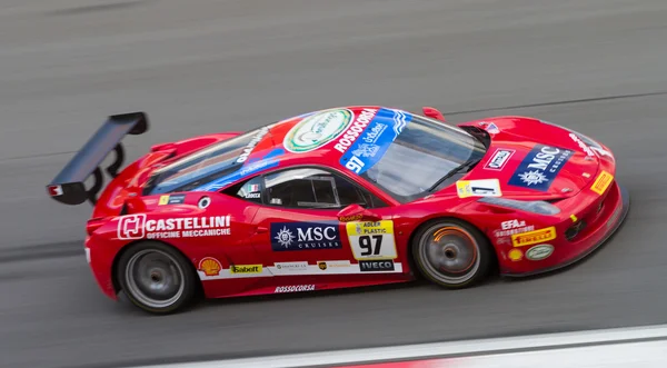 Ferrari yarış gün