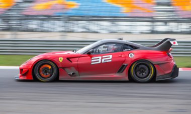 Ferrari yarış gün