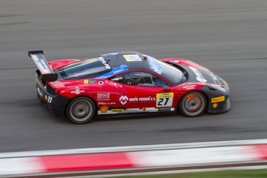 Ferrari yarış gün