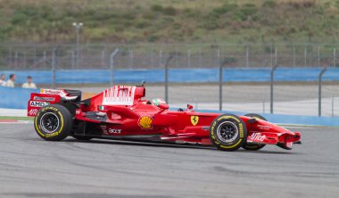 Ferrari yarış gün