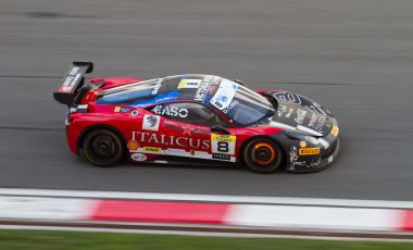 Ferrari yarış gün