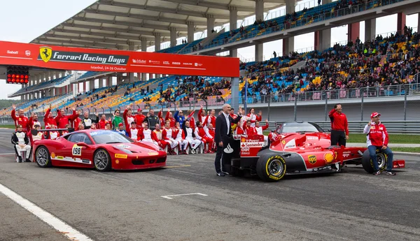 Ferrari dias de corrida — Fotografia de Stock