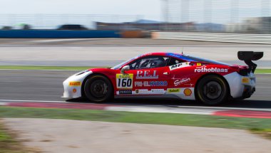 Ferrari yarış gün