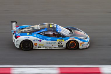 Ferrari yarış gün