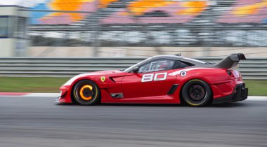 Ferrari yarış gün