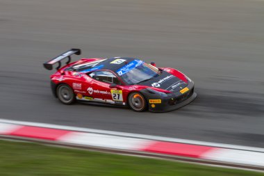 Ferrari yarış gün