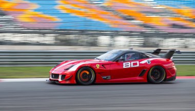 Ferrari yarış gün