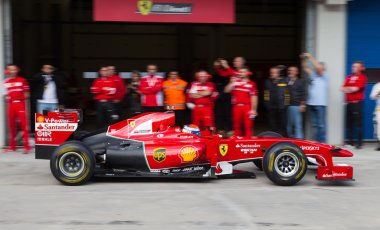 Ferrari yarış gün