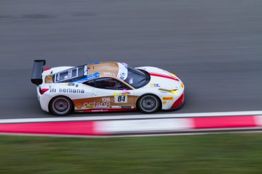 Ferrari yarış gün