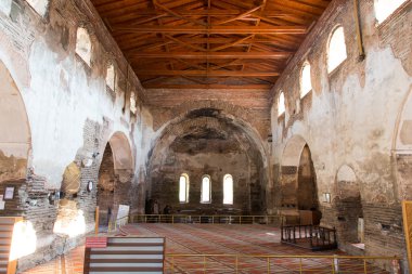 İçinde Iznik Ayasofya Müzesi