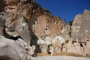 Ortahisar 'daki Hallac Manastırı, Nevsehir Şehri, Türkiye