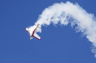 ESKISEHIR, TURKIYE - 21 Eylül 2025: Sivrihisar SHG Hava Gösterisinde Ekstra 300L (1290)