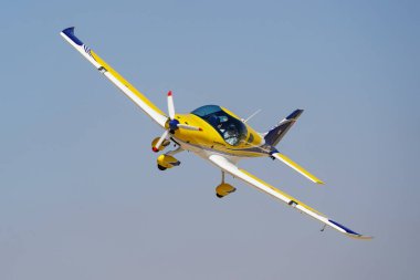 ESKISEHIR, TURKIYE - 21 Eylül 2025: BRM Aero Bristell TDO (120) Sivrihisar SHG Airshow 'da sergilendi