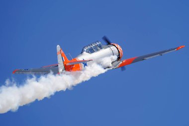 ESKISEHIR, TURKIYE - 21 Eylül 2025: Kuzey Amerika AT-6G Texan (SA079) Sivrihisar SHG Hava Gösterisi