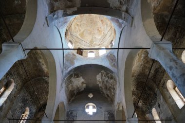 NEVSEHIR, TURKIYE - 08 AĞUSTOS 2025: Gulsehir Kasabasındaki St Dimitros Yunan Kilisesi