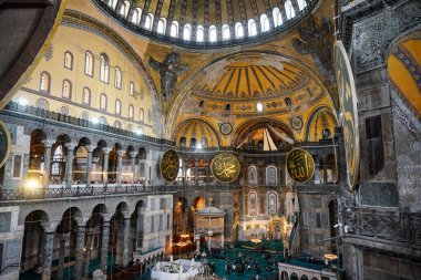 İSTANBUL, TÜRKİYE - 25 Ekim 2025: Sultanahmet İlçesi 'nde Ayasofya