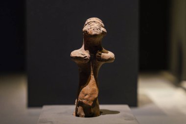 ADANA, TURKIYE - Kasım 09, 2025: Adana Müzesinde Eser