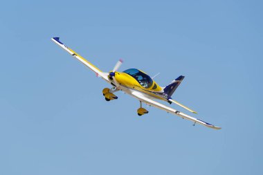 ESKISEHIR, TURKIYE - 20 Eylül 2025: BRM Aero Bristell TDO (120) Sivrihisar SHG Airshow 'da sergilendi