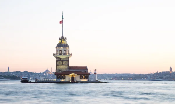 Mädchenturm in Istanbul — Stockfoto