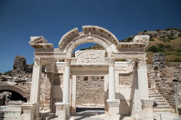 Templo de Adriano em Éfeso Cidade Antiga — Fotografia de Stock