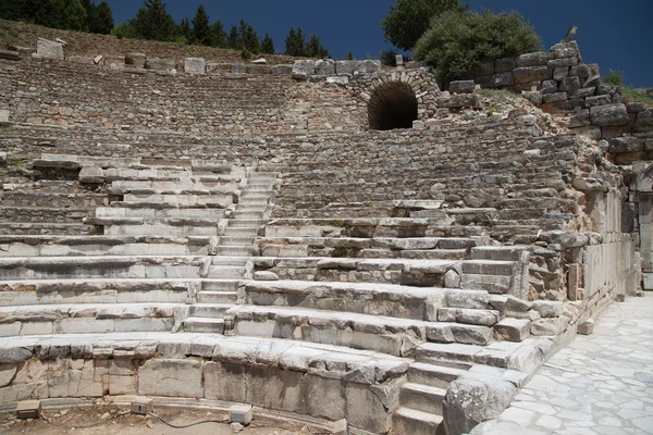 Teatern i Efesus gamla staden — Stockfoto