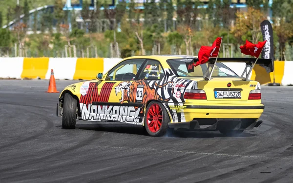 Spitze bei türkischer Drift-Meisterschaft — Stockfoto