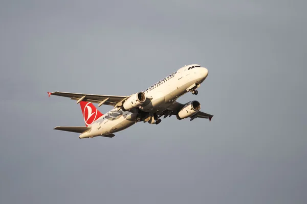 Airplane is takeoff — Stock Photo, Image