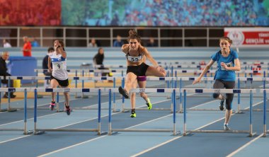 Türkiye Atletizm Federasyonu Olimpiyat eşik kapalı rekabet