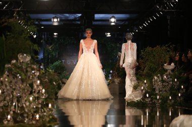 Istanbul'da Tuvanam Catwalk