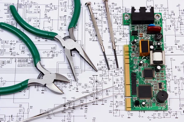 Tištěných spojů a přesnosti nástroje diagramu elektroniky, technologie — Stock fotografie