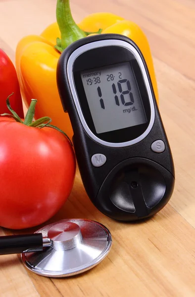 Sebze, glikoz metre ve ahşap yüzey, sağlıklı bir yaşam tarzı, beslenme, diyabet stetoskop