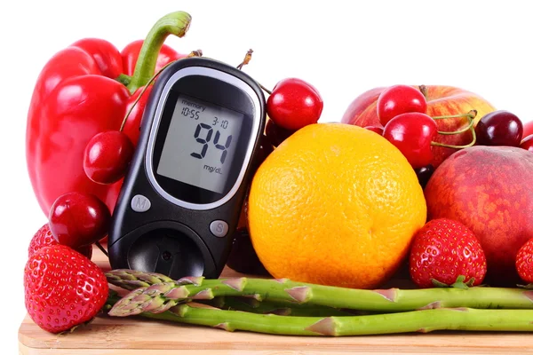 Glucometer con frutas y verduras, nutrición saludable, diabetes —  Fotos de Stock