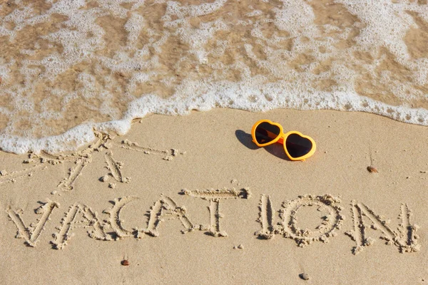 Inscription Vacation Sunglasses Sea Wave Sand Beach Concept Summer Time — Stock Photo, Image