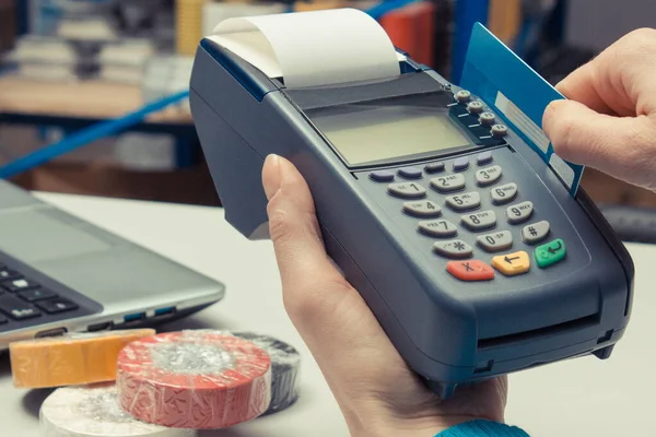 Payment Terminal Credit Card Device Using Cashless Paying Shopping Shop — Stock Photo, Image