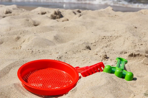 Juguetes Plástico Para Niños Para Relajarse Jugar Playa Verano Vacaciones — Foto de Stock