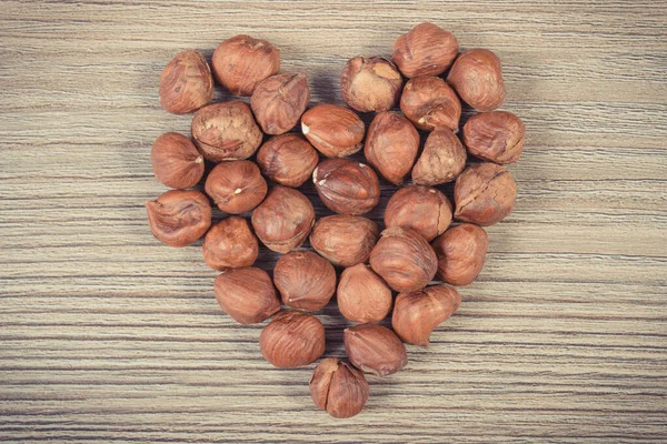 Kalp Şeklinde Fındık Doğal Vitaminler Mineraller Sağlıklı Beslenme — Stok fotoğraf