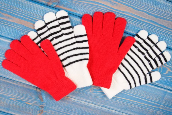 Red Pink Striped Womanly Gloves Autumn Winter Warm Clothing Concept — Stock Photo, Image