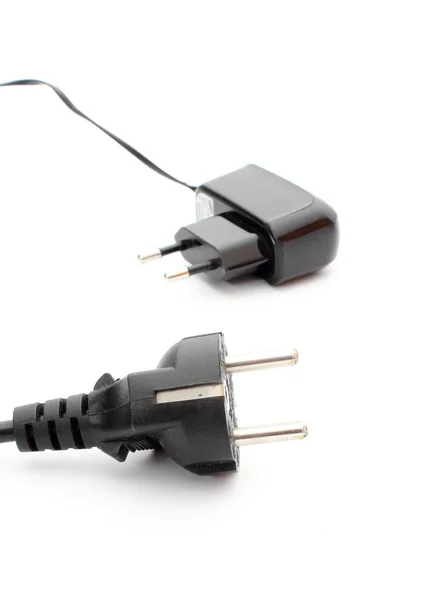 Elektrische kabel voor toestellen op witte achtergrond — Stockfoto
