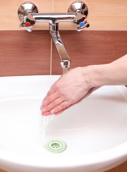 Washing of hands under running water — Stock Photo, Image