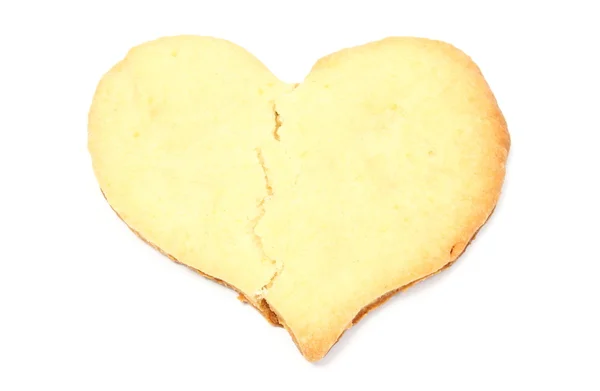 San Valentín corazón roto de la torta de levadura sobre fondo blanco — Foto de Stock