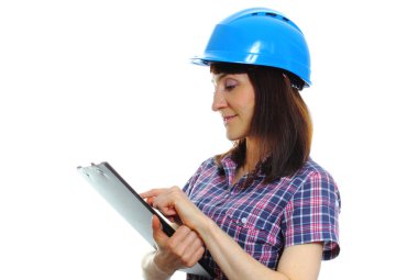 Belgeleri holding ve koruyucu mavi kask giyen kadın