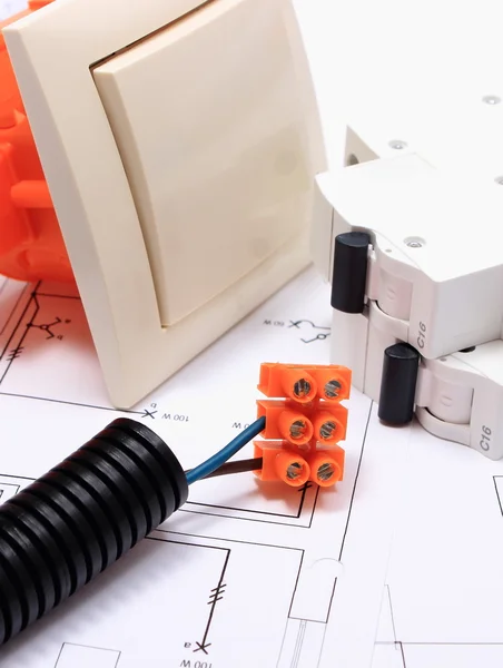 Komponenter för elektriska installationer och konstruktion diagram — Stockfoto