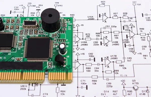 Desky plošných spojů na diagramu elektroniky, technologie — Stock fotografie