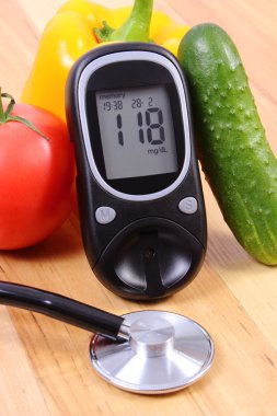 Sebze, glikoz metre ve ahşap yüzey, sağlıklı bir yaşam tarzı, beslenme, diyabet stetoskop