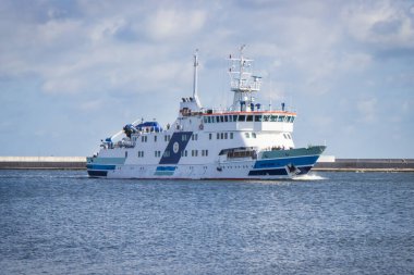 Swinoujscie, Batı Pomeranya - Polonya - 31 Temmuz 2025: Bilimsel araştırma gemisi Horyzont II Swinoujscie 'ye yelken açtı.