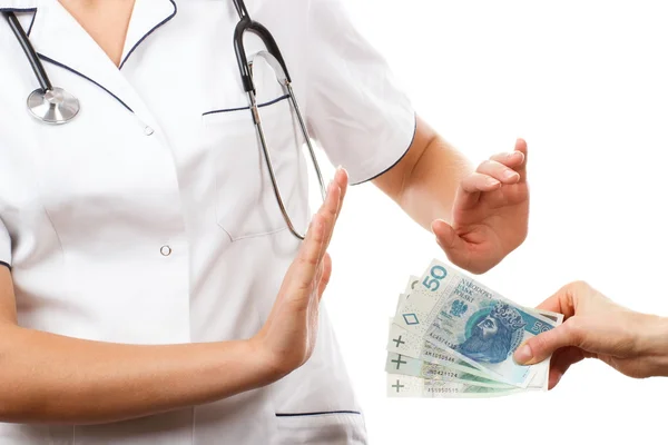 Vrouw arts weigeren steekpenningen of smeergeld, concept van corruptie — Stockfoto