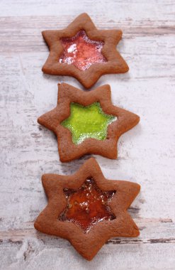 Vitray gingerbread eski ahşap arka plan, Noel zamanı üzerinde