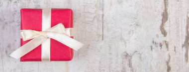 Noel hediyesi ya da ahşap tahtada diğer kutlamalar, metin için kopyalama alanı