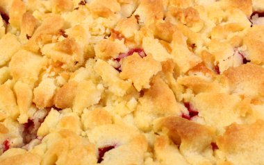 Taze pişmiş Maya kek çilek ile