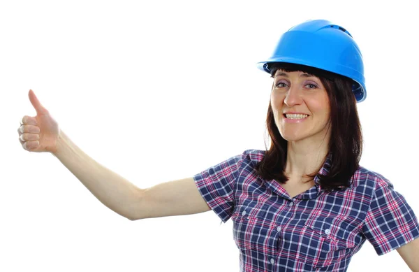 Constructora mujer en casco azul mostrando los pulgares hacia arriba — Foto de Stock